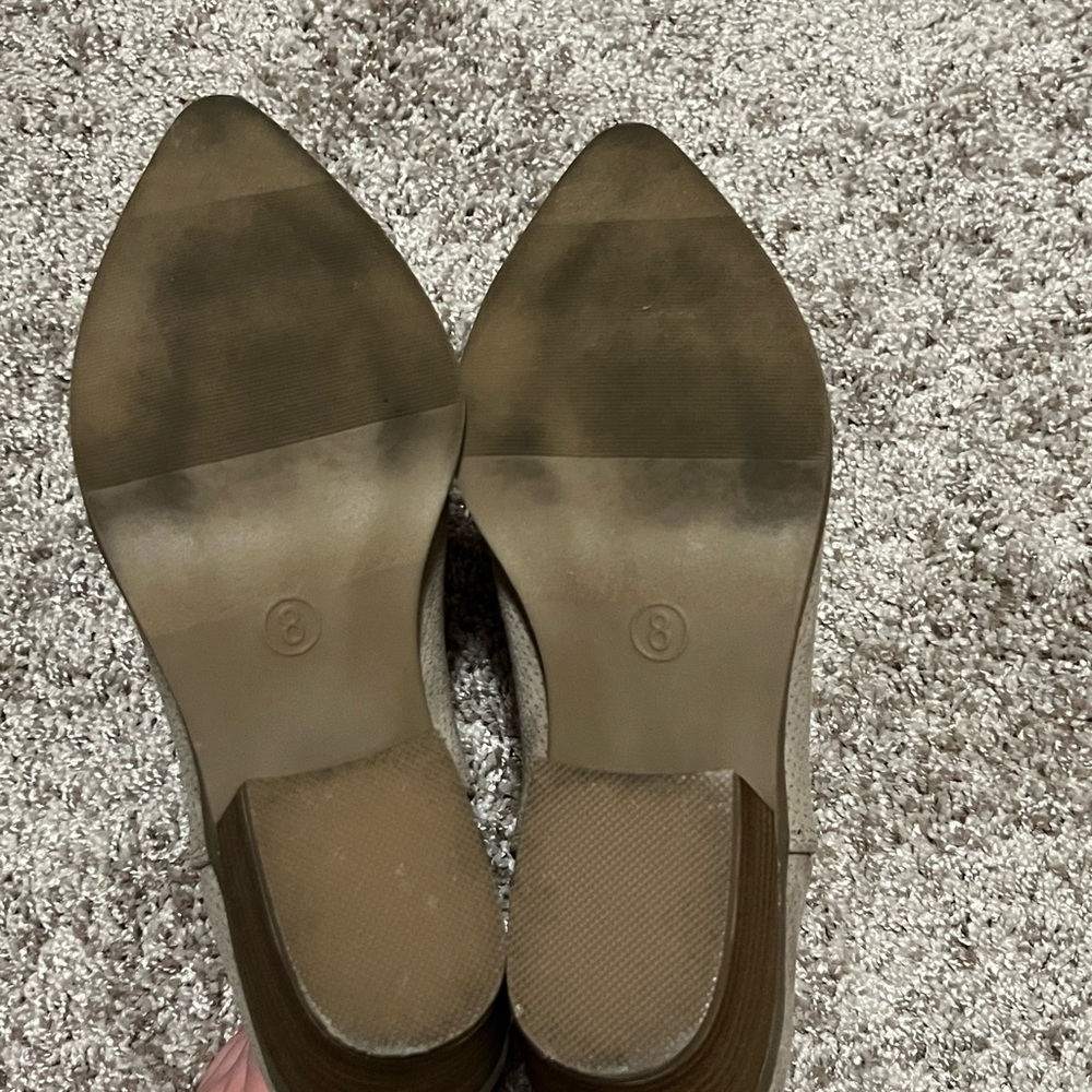 Universal Thread booties - Picture 4 of 4